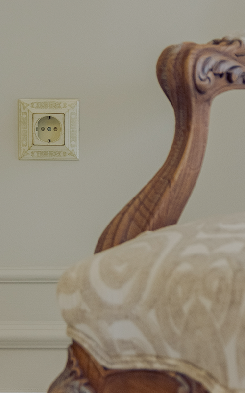 CLASSIC-LIGHTSWITCH-GRANADA