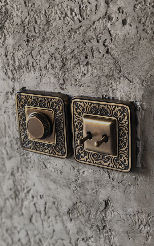 CLASSIC-LIGHTSWITCH